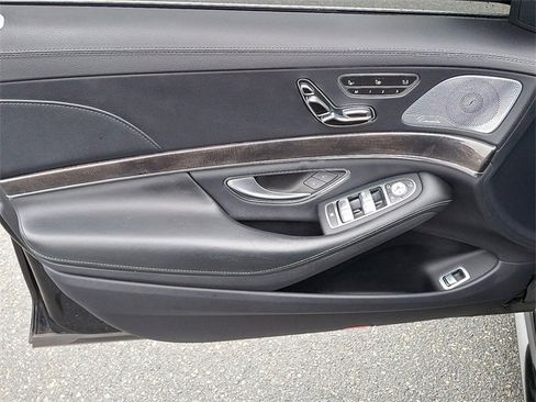 Used 2019 Mercedes-Benz S 560 S 560 image 9
