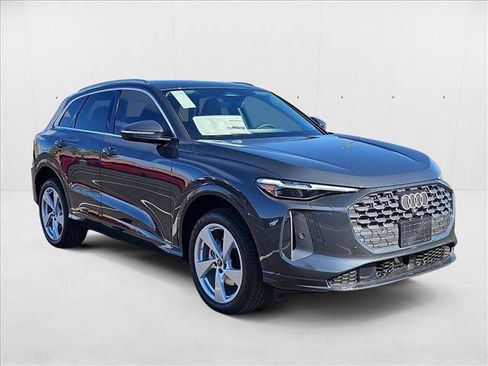 New 2025 Audi Q5 Premium Plus image 7