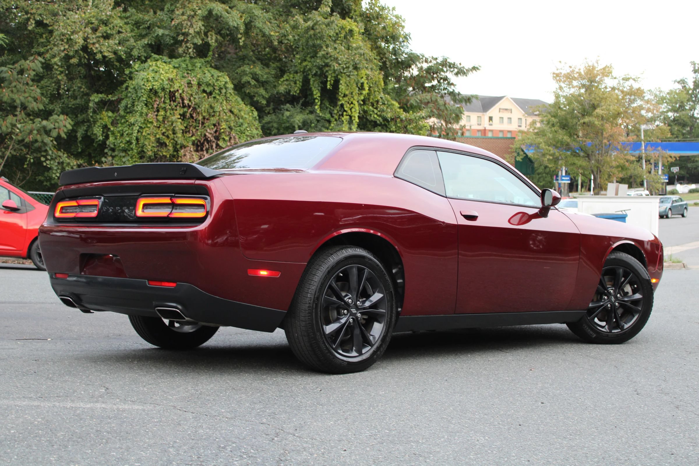 Used 2022 Dodge Challenger SXT w/ Blacktop Package AWD/4WD image 32