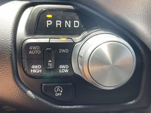 Used 2024 RAM 1500 Laramie AWD/4WD image 22