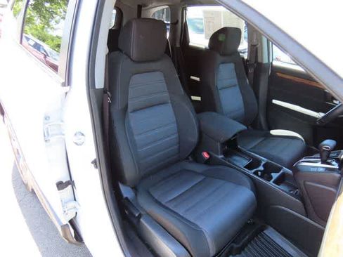 Used 2019 Honda CR-V EX image 17