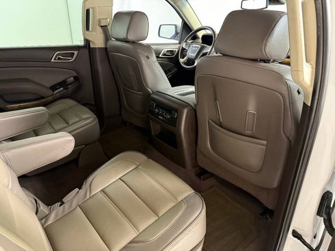 Used 2016 GMC Yukon Denali w/ Open Road Package AWD/4WD image 27