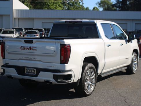 Used 2025 GMC Sierra 1500 Denali w/ Technology Package AWD/4WD image 7