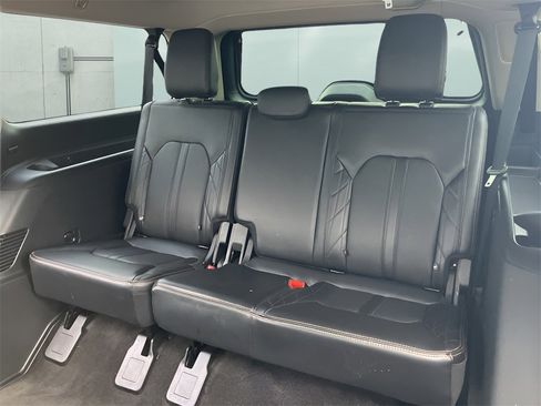 Used 2020 Ford Expedition Max Platinum image 36