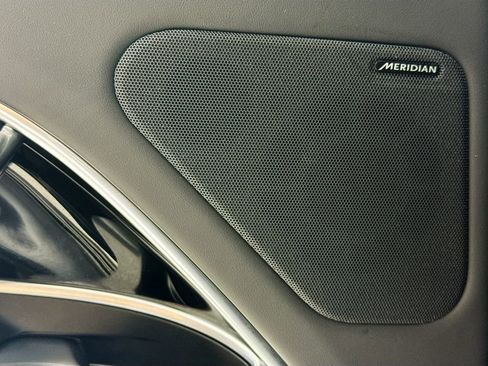 Used 2023 Land Rover Range Rover SE image 22