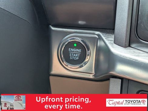 Used 2023 Ford F150 Lariat AWD/4WD image 17