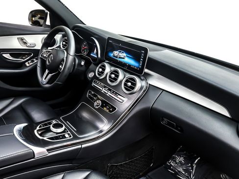 Used 2019 Mercedes-Benz C 300 Sedan image 15