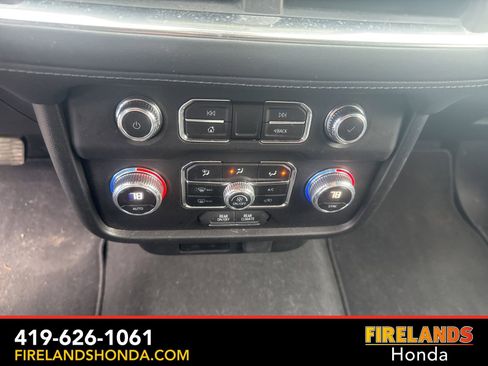 Used 2024 GMC Yukon SLE w/ Max Trailering Package image 26