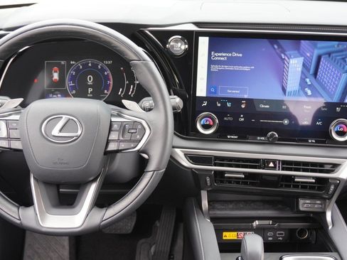 Used 2024 Lexus RX 350 Premium w/ Accessory Package (Z1) FWD image 29