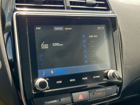 Used 2025 Mitsubishi Outlander Sport ES AWD/4WD image 28