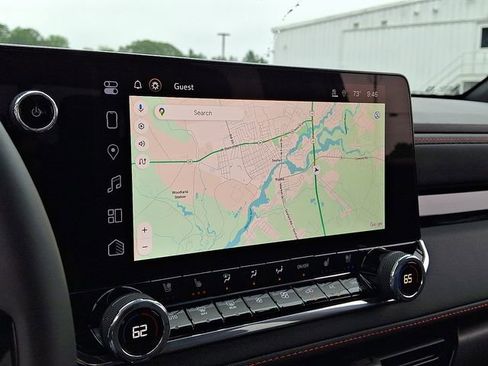 New 2025 Chevrolet Colorado Z71 w/ Midnight Edition image 12