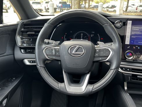 Used 2023 Lexus RX 350 w/ Cold Area Package image 32