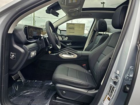New 2026 Mercedes-Benz GLS 450 4MATIC image 18