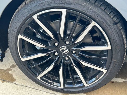 New 2025 Honda Accord Touring image 9