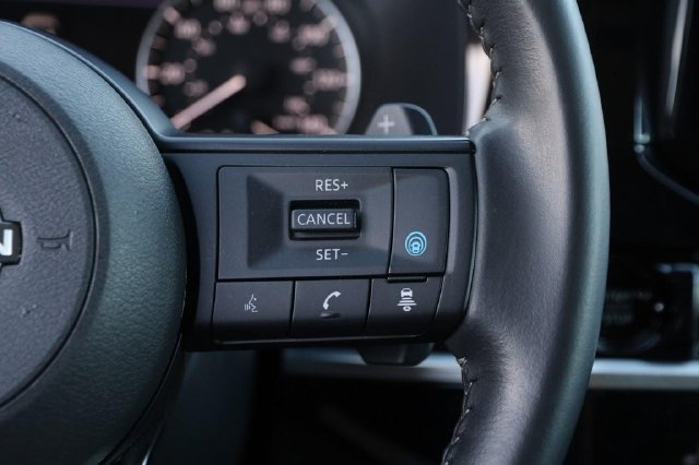 Certified 2025 Nissan Pathfinder SV AWD/4WD image 14