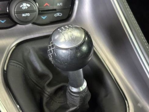 Used 2017 Dodge Challenger R/T Scat Pack image 34