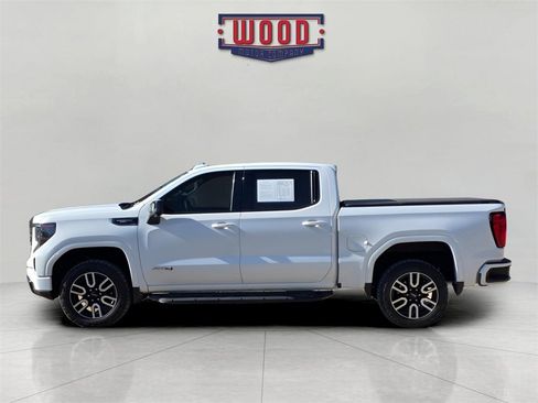 Used 2024 GMC Sierra 1500 AT4 w/ Technology Package image 5