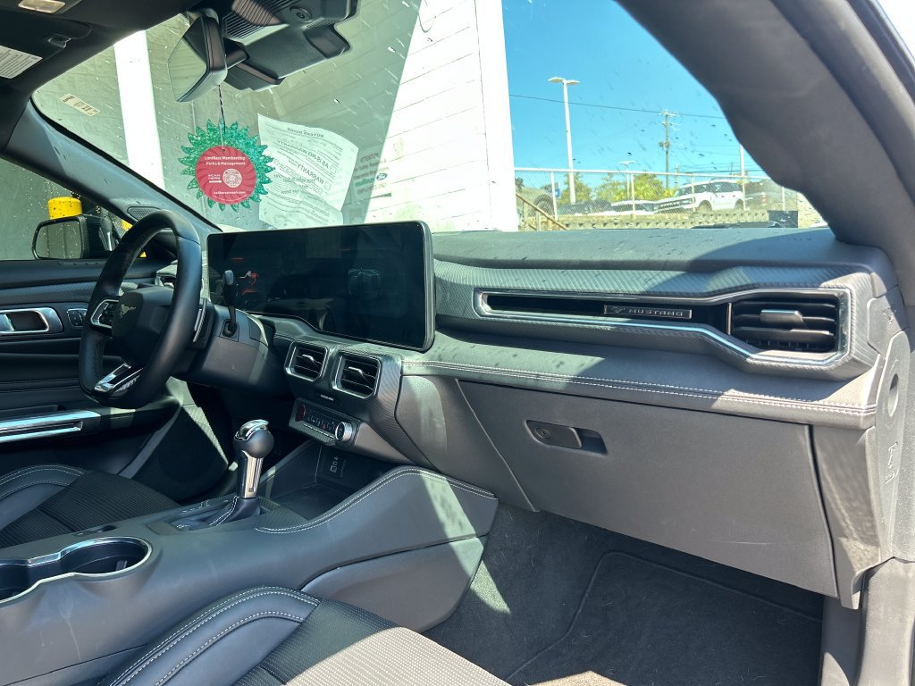 Used 2026 Ford Mustang GT Premium RWD image 16