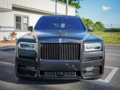 Used 2019 Rolls-Royce Cullinan AWD/4WD image 2