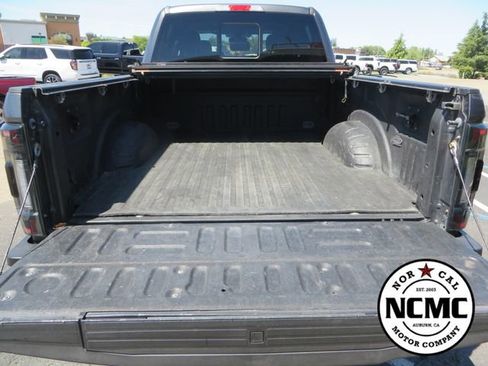 Used 2018 Ford F350 Lariat w/ Lariat Ultimate Package AWD/4WD image 18