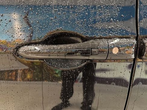 New 2026 Chrysler Pacifica Select w/ S Appearance Package image 15