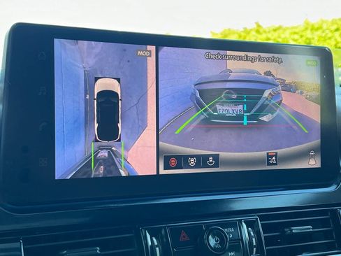 New 2026 Nissan Pathfinder Platinum image 25