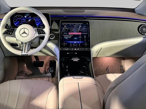 Used 2023 Mercedes-Benz EQE 350+ 4MATIC SUV w/ Exclusive Trim Package image 15