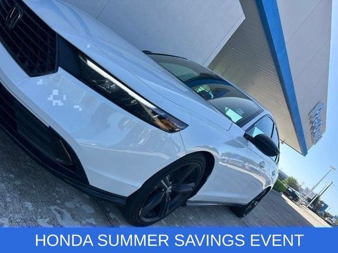 Used 2023 Honda Accord Sport image 4