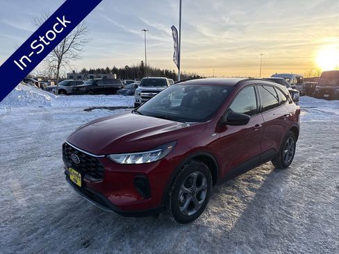 Used 2025 Ford Escape ST-Line w/ Tech Pack #1 image 1