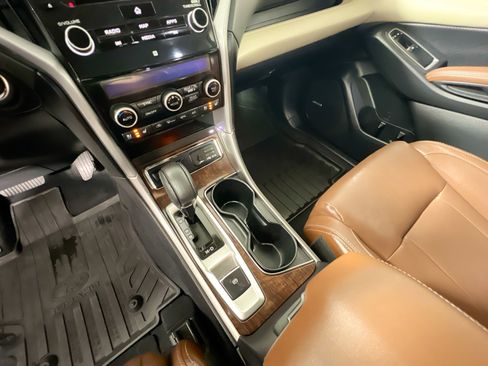 Used 2021 Subaru Ascent Touring w/ Popular Package #2A image 26