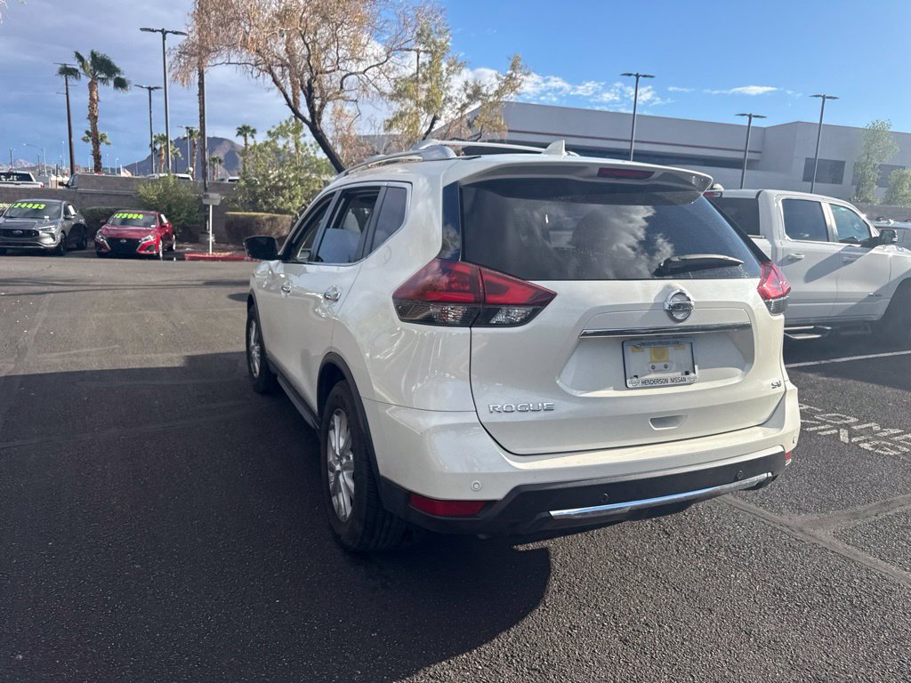 Used 2019 Nissan Rogue SV FWD image 12