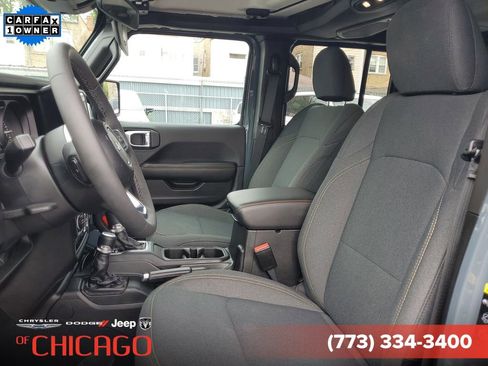 Certified 2025 Jeep Wrangler Unlimited Sahara AWD/4WD image 17