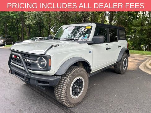 Used 2021 Ford Bronco Black Diamond w/ Sasquatch Package AWD/4WD image 4