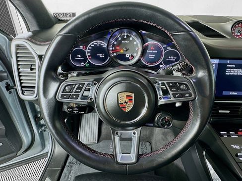 Used 2020 Porsche Cayenne Turbo AWD/4WD image 19