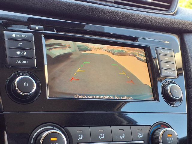 Used 2019 Nissan Rogue S FWD image 6