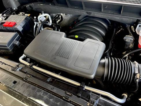 Used 2026 Chevrolet Silverado 1500 LT w/ Protection Package RWD image 31