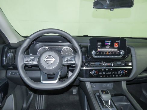 New 2025 Nissan Pathfinder SV w/ Lighting Package (N92) image 12