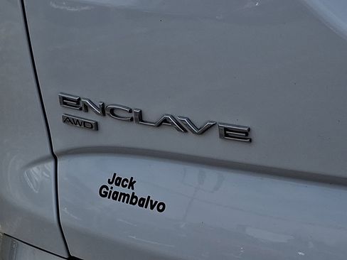 Used 2023 Buick Enclave Essence w/ Experience Buick Package AWD/4WD image 33