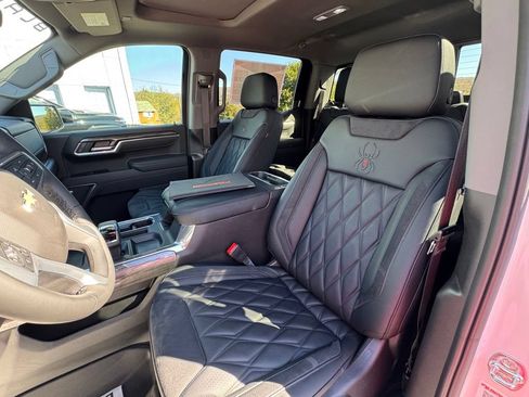 New 2025 Chevrolet Silverado 1500 LTZ AWD/4WD image 19