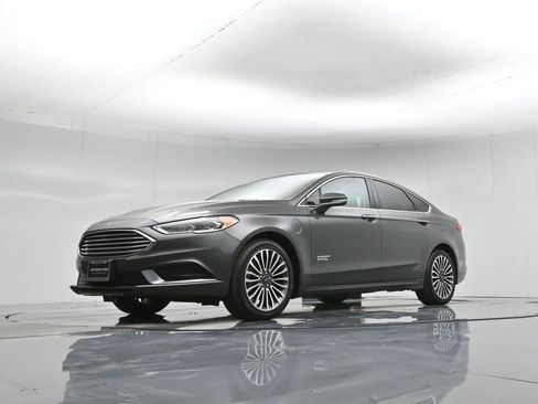 Used 2018 Ford Fusion Energi SE image 42