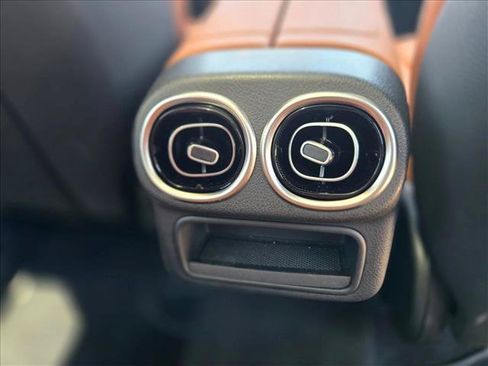 Certified 2026 Mercedes-Benz GLC 300 image 15