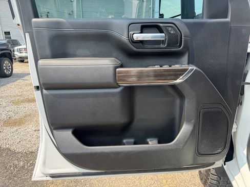 Used 2021 Chevrolet Silverado 2500 LT w/ Fleet Comfort Package AWD/4WD image 10