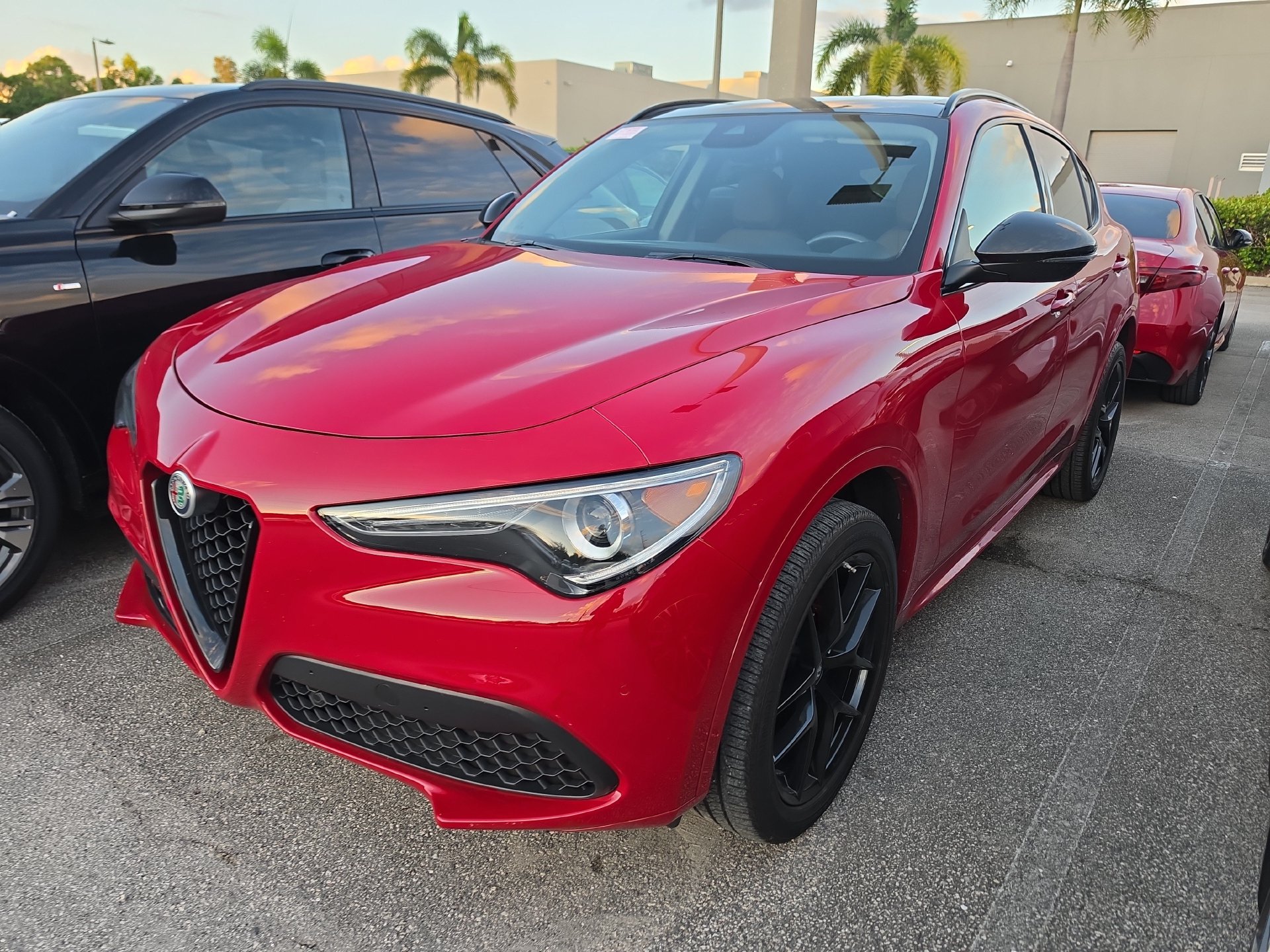 Used 2020 Alfa Romeo Stelvio Sport w/ Quick Order Package 22K Sport RWD image 3