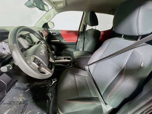 Certified 2023 Toyota Tacoma SR5 image 19