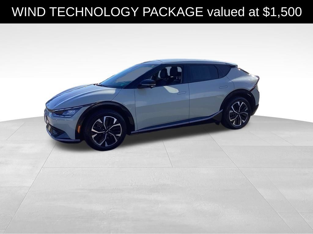 Used 2024 Kia EV6 Wind w/ Wind Technology Package AWD/4WD image 3