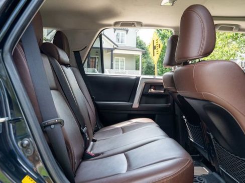 Used 2019 Toyota 4Runner 4WD image 46