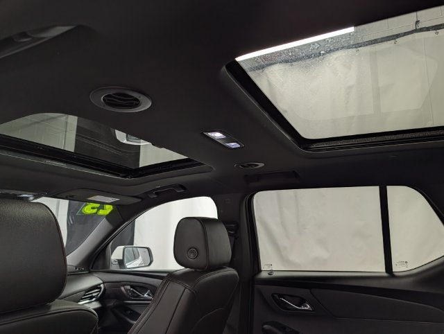 Certified 2023 Chevrolet Traverse High Country AWD/4WD image 15