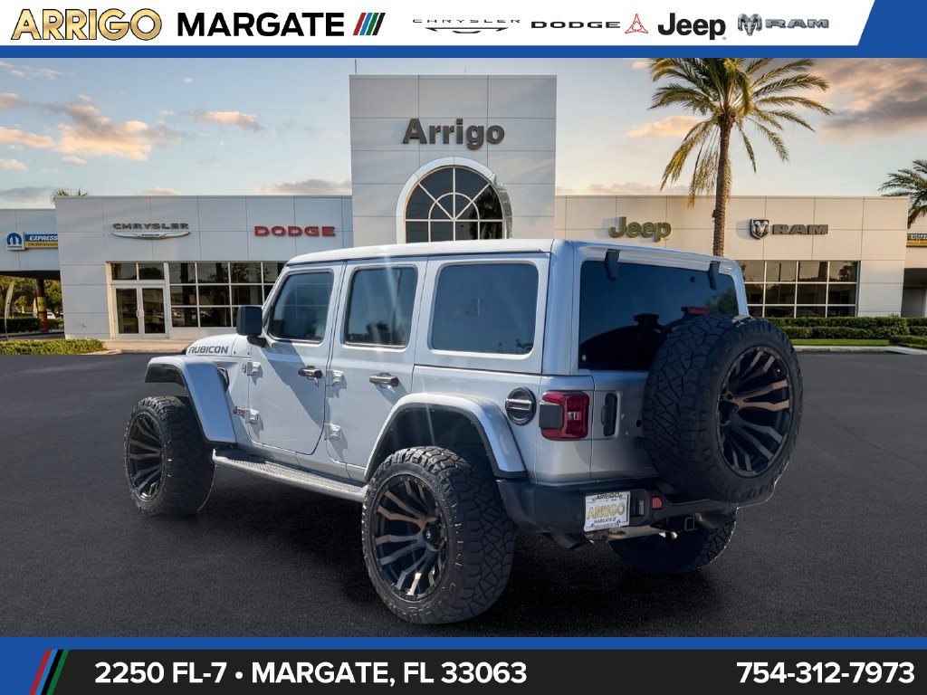 Used 2022 Jeep Wrangler Unlimited Rubicon AWD/4WD image 5