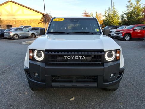 Used 2024 Toyota Land Cruiser 1958 image 2