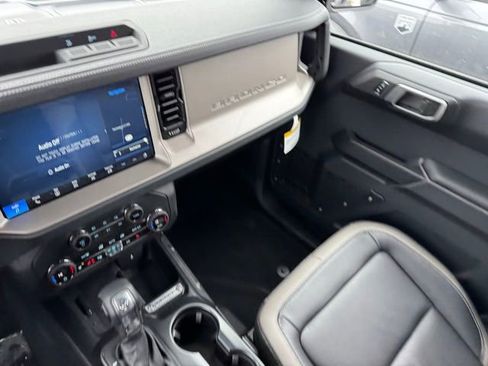 New 2026 Ford Bronco Outer Banks image 23